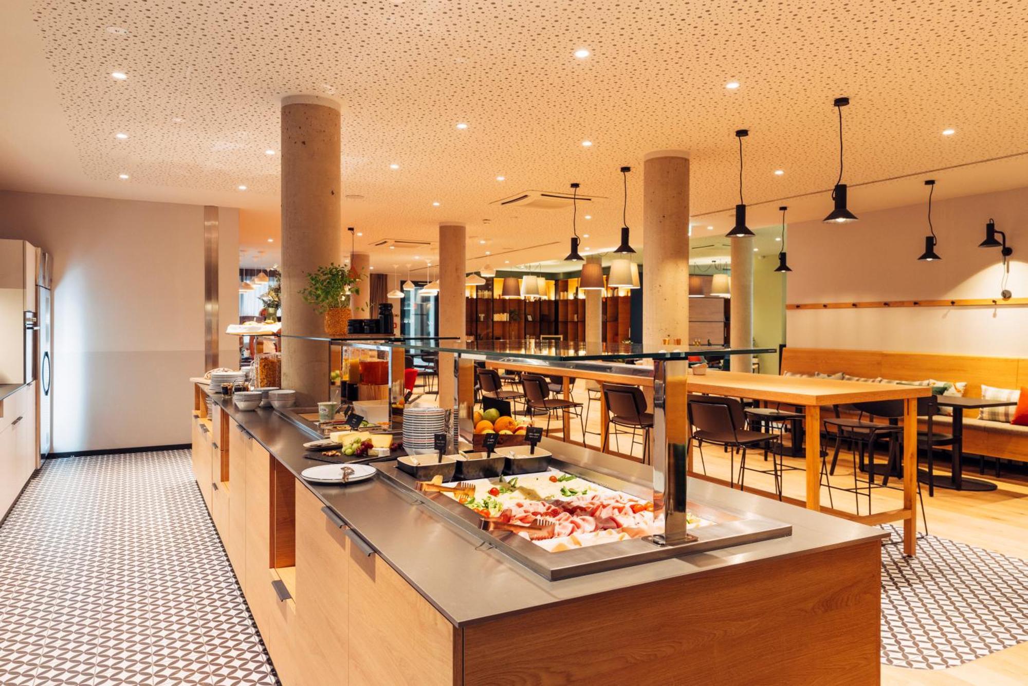Harry'S Home Villach Hotel & Apartments エクステリア 写真