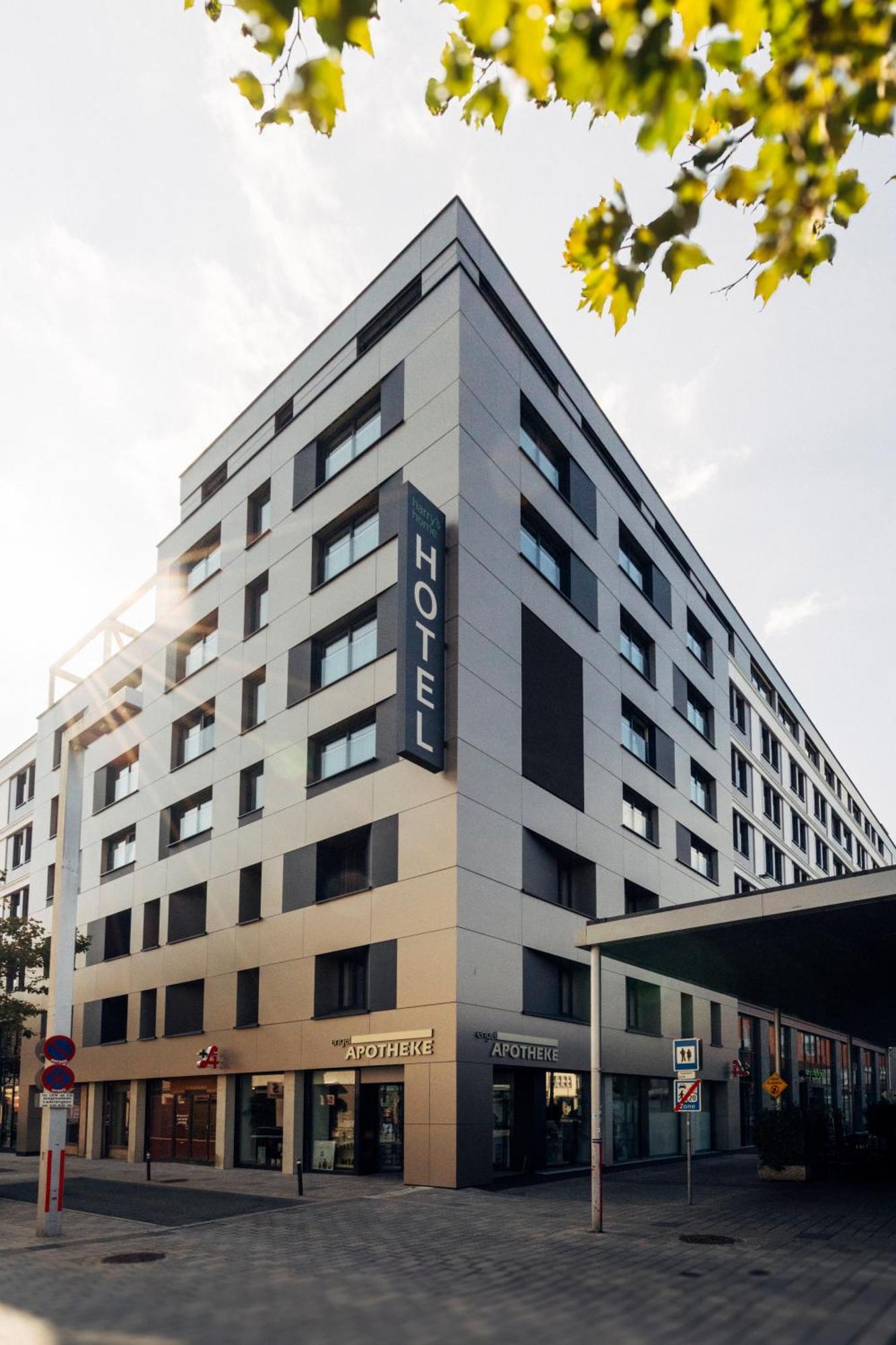 Harry'S Home Villach Hotel & Apartments エクステリア 写真